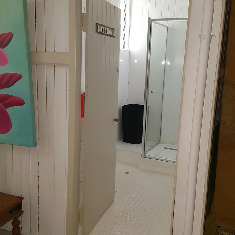 Joes Waterhole Hotel Eumundi Kültér fotó